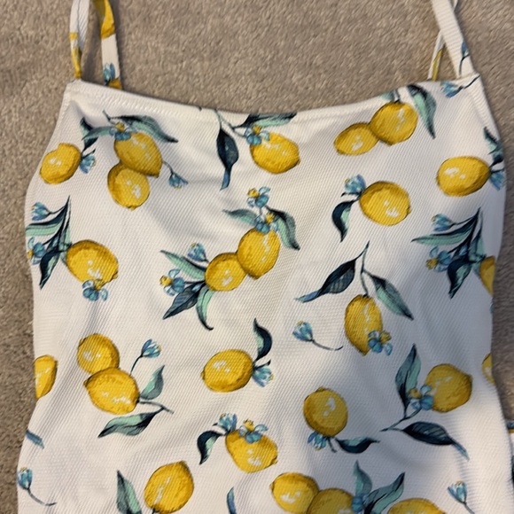 Jessica Simpson M one piece bathing suit 🩱 - Picture 2 of 5